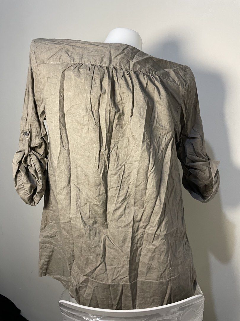 J Crew blouse (Category: Blouses) located in Santa Rosa. Submitted by thevintagesource.ph (Listing ID 1459317480, Image 2). Description: .