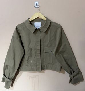 (Kategori: ) berada di . Dikirim oleh uniqlo_gu_bydeawidia (ID iklan 1459368311, Gambar 1). Deskripsi: .
