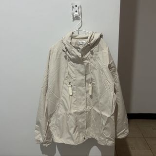 (Kategori: ) berada di . Dikirim oleh bajuchelly (ID iklan 1459368554, Gambar 1). Deskripsi: .