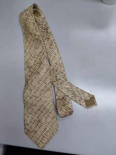 （分類：）位於 。 由 magustacanada 提交（商品編號 1459336976，圖片 1）。簡介： 。