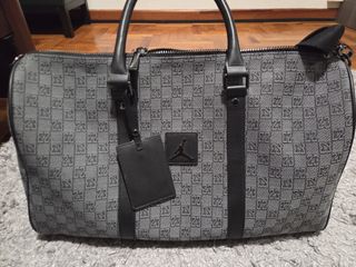 (Category: ) located in . Submitted by sell99999 (Listing ID 1459487950, Image 1). Description: .
