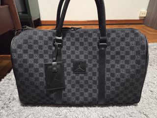 (Category: ) located in . Submitted by sell99999 (Listing ID 1459487909, Image 1). Description: .