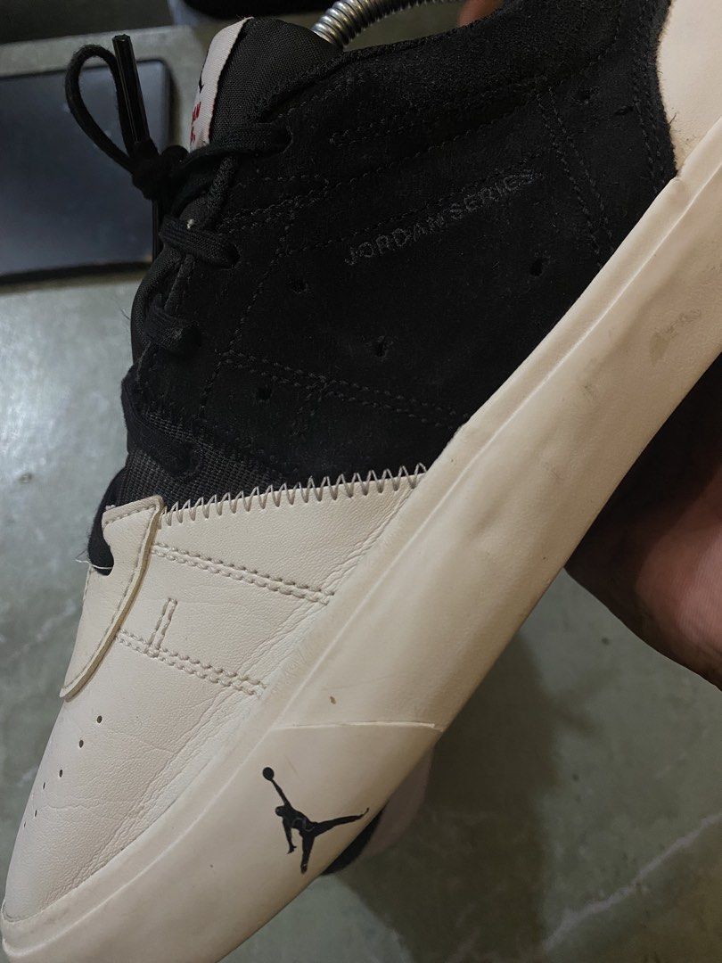 Jordan Series ES Shoes (Category: Casual Shoes) located in Ipil. Submitted by fmgthriftco. (Listing ID 1459461593, Image 2). Description: Size: Us 9 Eur 42.5 Excellent condition Dm for more details 📩 Loc. Ipil,Zamboanga Sibugay Mindanao📍.