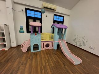 (Category: ) located in . Submitted by mommomom (Listing ID 1459382937, Image 1). Description: .