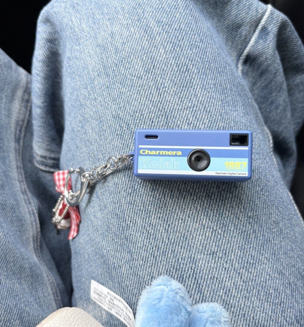 Kodak Charmera (Category: Cameras) located in Dasmarinas. Submitted by ellemrxi (Listing ID 1459337367, Image 2). Description: oselling my 𝙠𝙤𝙙𝙖𝙠 𝙘𝙝𝙖𝙧𝙢𝙚𝙧𝙖 ✨🎞️ – actual photos posted. – no issues. – sample photos posted. 📍Dasmariñas City, Cavite 📦 Lalamove, J&T (sf only).