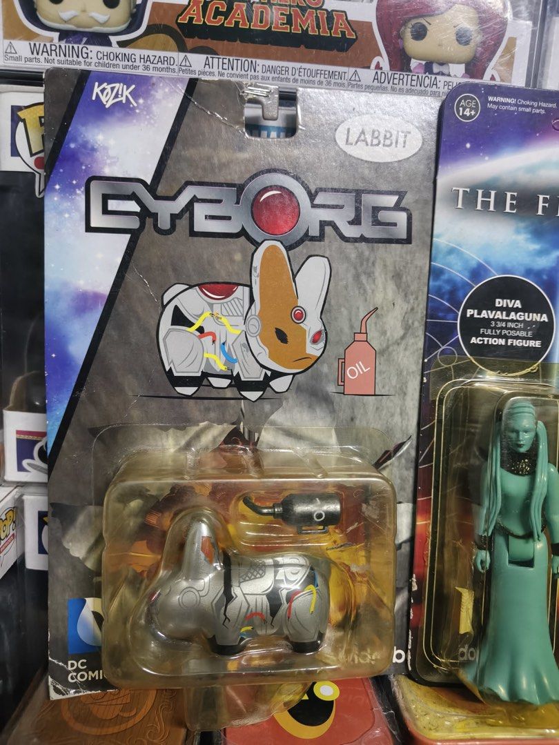 Kozik Labbit Cyborg Action Figure (Category: Designer & Blind Box Toys) located in San Pedro. Submitted by oopsiboughtanotherpop-oibap (Listing ID 1459487501, Image 1). Description: - Kozik Labbit Cyborg action figure - Fully posable - Comes in original packaging - Ideal for collectors - Please check photos for condition details.
