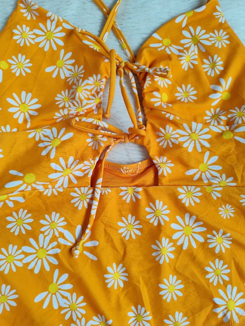 (L) One Piece Swim (Category: Bikinis & Swimsuits) located in Paranaque City. Submitted by sl_shop05 (Listing ID 1459328194, Image 3). Description: 🔅𝐒𝐔𝐏𝐄𝐑 𝐆𝐀𝐍𝐃𝐀 𝐍𝐈𝐓𝐎🔅 🌻Like New🌻 ✨Brand: CUPSHE (CUT TAG) ➡️Padded 🌼Size: Large 🅑🅐🅢🅘🅒 🅡🅤🅛🅔🅢 ⚡️𝚂𝚎𝚝𝚝𝚕𝚎 𝚢𝚘𝚞𝚛 𝚙𝚊𝚢𝚖𝚎𝚗𝚝 𝚘𝚗 𝚝𝚒𝚖𝚎 ⚡️𝙽𝚘 𝚁𝚎𝚝𝚞𝚛𝚗, 𝙽𝚘 𝙴𝚡𝚌𝚑𝚊𝚗𝚐𝚎. ⚡𝙽𝚘 𝙲𝚊𝚗𝚌𝚎𝚕𝚕𝚊𝚝𝚒𝚘𝚗 𝚘𝚏 𝙾𝚛𝚍𝚎𝚛. ⚡️𝚈𝚘𝚞𝚛 𝚂𝚒𝚣𝚎 𝚢𝚘𝚞𝚛 𝚛𝚎𝚜𝚙𝚘