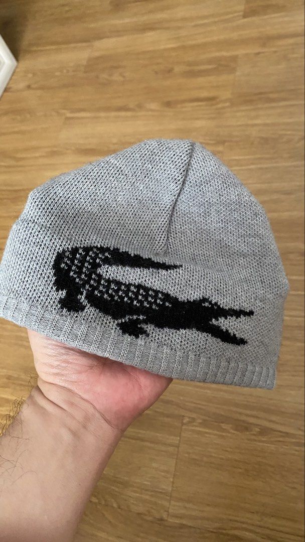 Lacoste adult bonnet accessories (Category: Luxury Accessories) located in Manila. Submitted by truemoon_d2e1ee (Listing ID 1459335543, Image 1). Description: Original Adult size No issues.