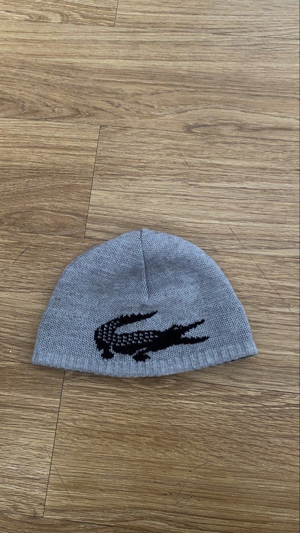 Lacoste adult bonnet accessories (Category: Luxury Accessories) located in Manila. Submitted by truemoon_d2e1ee (Listing ID 1459335543, Image 2). Description: Original Adult size No issues.
