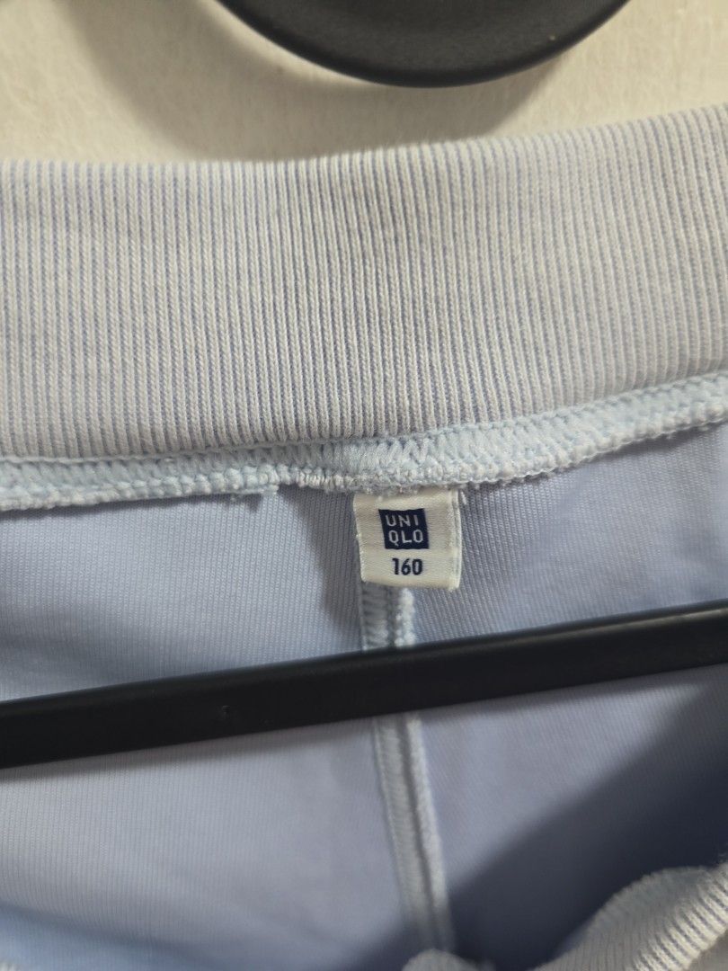 Uniqlo Light Blue Sweatpants with Pockets (Category: Other Bottoms) located in Pasig City. Submitted by callmemaf (Listing ID 1459349032, Image 2). Description: - KIDS 160 - Side pockets - Ribbed waistband and cuffs - Comfortable material - Ideal for lounging or casual wear - Shows slight pilling (signs of wear).
