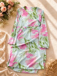 (Category: ) located in . Submitted by revivecloset99 (Listing ID 1459424379, Image 1). Description: .