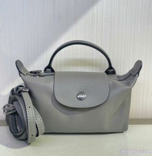 （分類：）位於 。 由 bellezza. 提交（商品編號 1459380179，圖片 1）。簡介： 。
