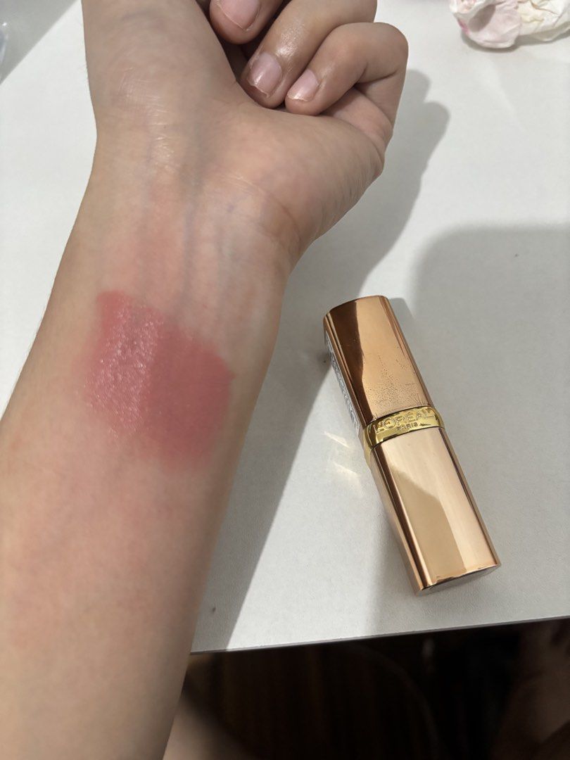 Loreal Lipstick (171 nu confident) (Category: Makeup) located in Bacoor. Submitted by natrix (Listing ID 1459416746, Image 3). Description: .