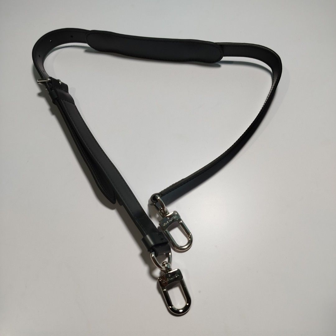 LOUIS VUITTON KEEPALL SLING/STRAP (Category: Luxury Accessories) located in Manila. Submitted by mnlhappybattle (Listing ID 1459435946, Image 3). Description: LV KEEPALL STRAP/SLING GOOD AS NEW CONDITION.