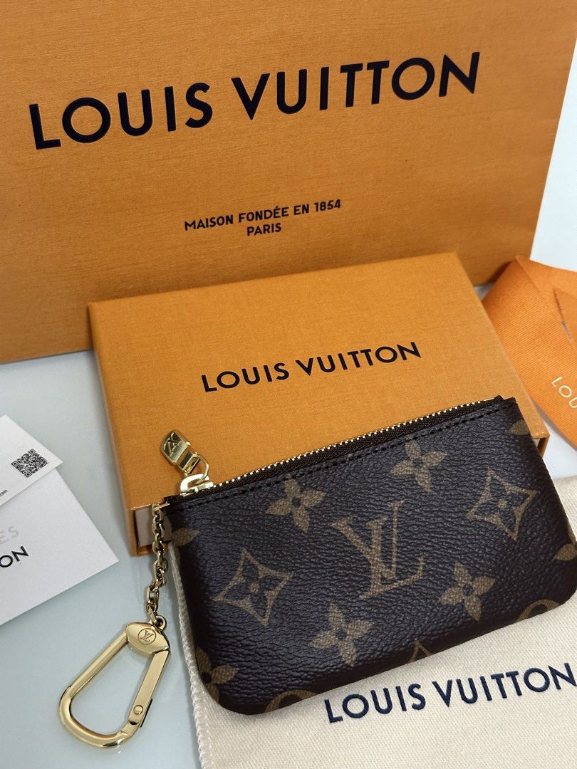 Louis Vuitton Monogram Key Cles (Category: Luxury Bags & Wallets) located in Quezon City. Submitted by preloveditems.manila (Listing ID 1459401551, Image 2). Description: - Authentic Louis Vuitton Key Pouch - Classic Monogram Canvas - Gold Hardware - Includes Dust Bag, Box, and Shopping Bag - Ideal for cards, or coins - Compact and versatile Complete inclusion Can do meetup around fairview.