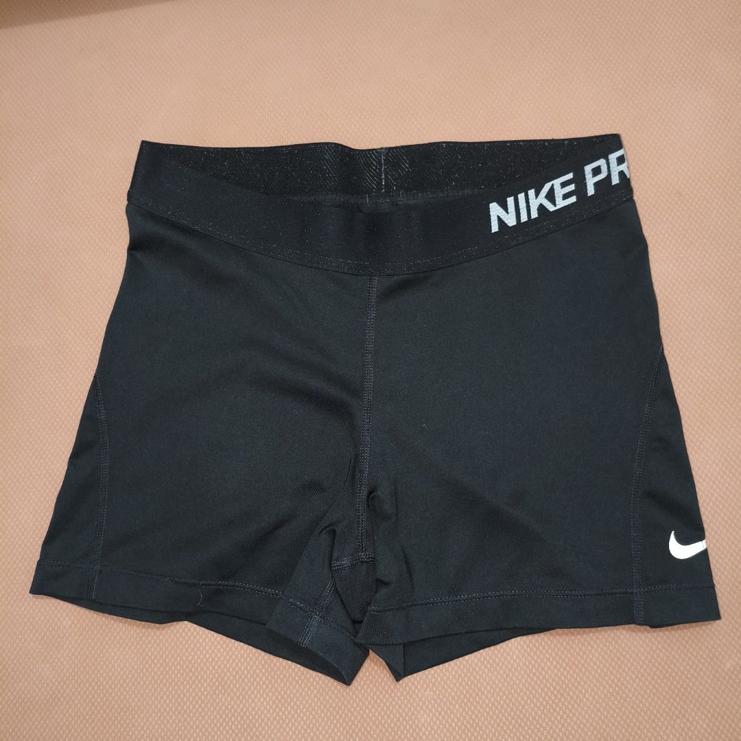 (M) Nike Pro Dri-Fit Compression Shorts Black (Category: Activewear) located in Imus. Submitted by umusthave23 (Listing ID 1459490976, Image 1). Description: - Black Nike Pro Dri-Fit compression shorts - Ideal for workouts and running - Elastic waistband with Nike Pro branding - Small Nike swoosh logo on the leg - Size: Medium.