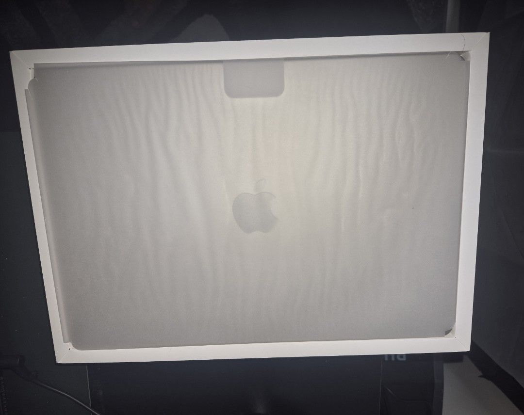 MacBook Air 15-inch (M3, 2024) (Category: Laptops & Notebooks) located in Manila. Submitted by clarkmaceda (Listing ID 1459491145, Image 3). Description: Model: MacBook Air 15-inch (M3, 2024) Chip: M3 — 8-core CPU / 10-core GPU RAM: 16GB unified memory Storage: 512GB SSD Display: 15.3-inch Liquid Retina, 2880×186.
