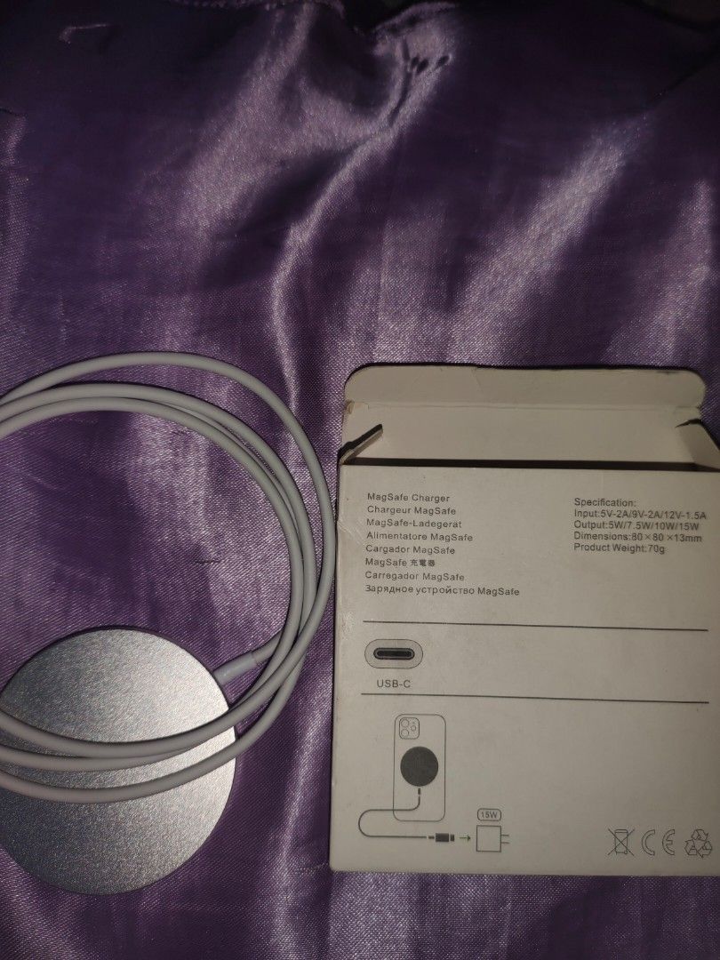 Magnetic Charger USB type C (Category: Chargers & Cables) located in Manila. Submitted by amara0120 (Listing ID 1459445023, Image 2). Description: Kindly check picture of box for specs and this is suitable for mobile phones. Price negotiable..