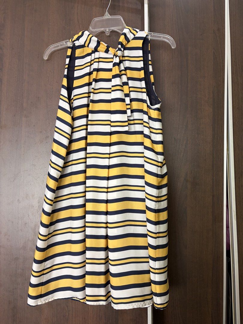 Mango yellow stripe dress (Category: Dresses) located in Manila. Submitted by thebookclubz (Listing ID 1459393928, Image 1). Description: .