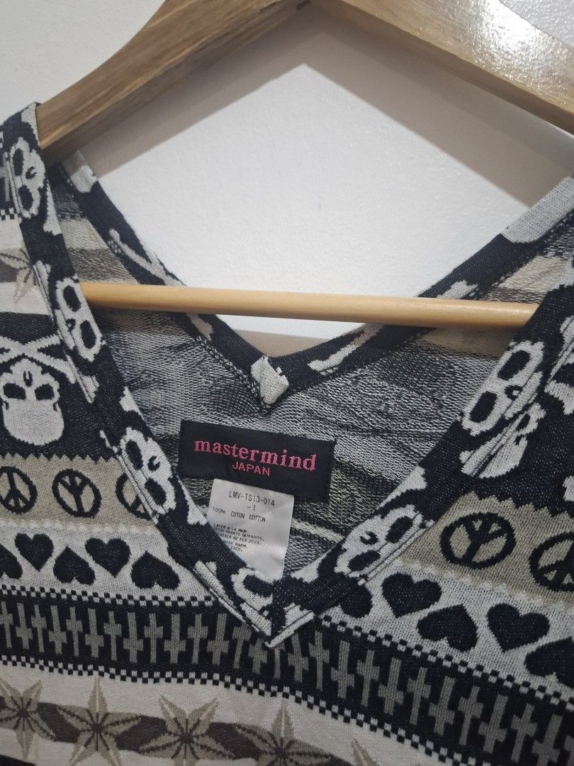 Mastermind japan size 1 (Category: Longsleeves) located in Tarlac. Submitted by christopher.24 (Listing ID 1459423273, Image 3). Description: excellent condition.