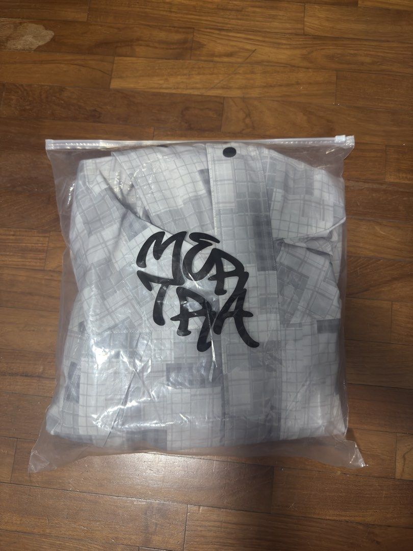 Mertra patchwork plaid jacket (Category: Coats, Jackets and Outerwear) located in Singapore. Submitted by jun_rui_ (Listing ID 1459449173, Image 4). Description: Brand new with tag 100% authentic receipt provided during deal no trade.
