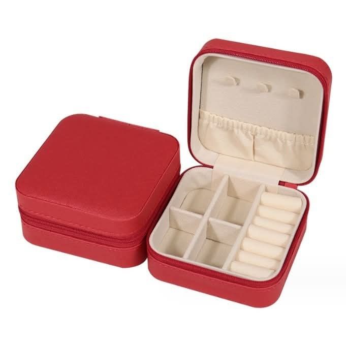 Mini jewelry box (Category: Announcements) located in Manila. Submitted by je.assorted.item.26 (Listing ID 1459377733, Image 3). Description: Mini Jewelry Gift Box Design Can Atouch Imbroide (Perfect for Souvenirs) Available colors: Purple, Red, Black, Baby Pink & Green.