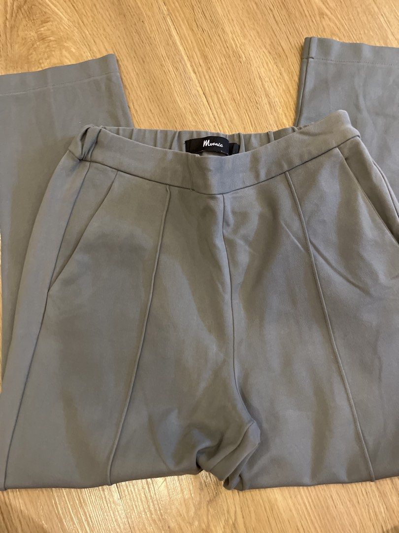 Mosaic Grey Elastic Waist Pants (Category: Other Bottoms) located in Paranaque City. Submitted by kalattt (Listing ID 1459336269, Image 1). Description: - Grey pants from Mosaic - Comfortable elastic waistband - Classic straight leg cut - Versatile for casual or work outfits - Easy to pair with various tops.