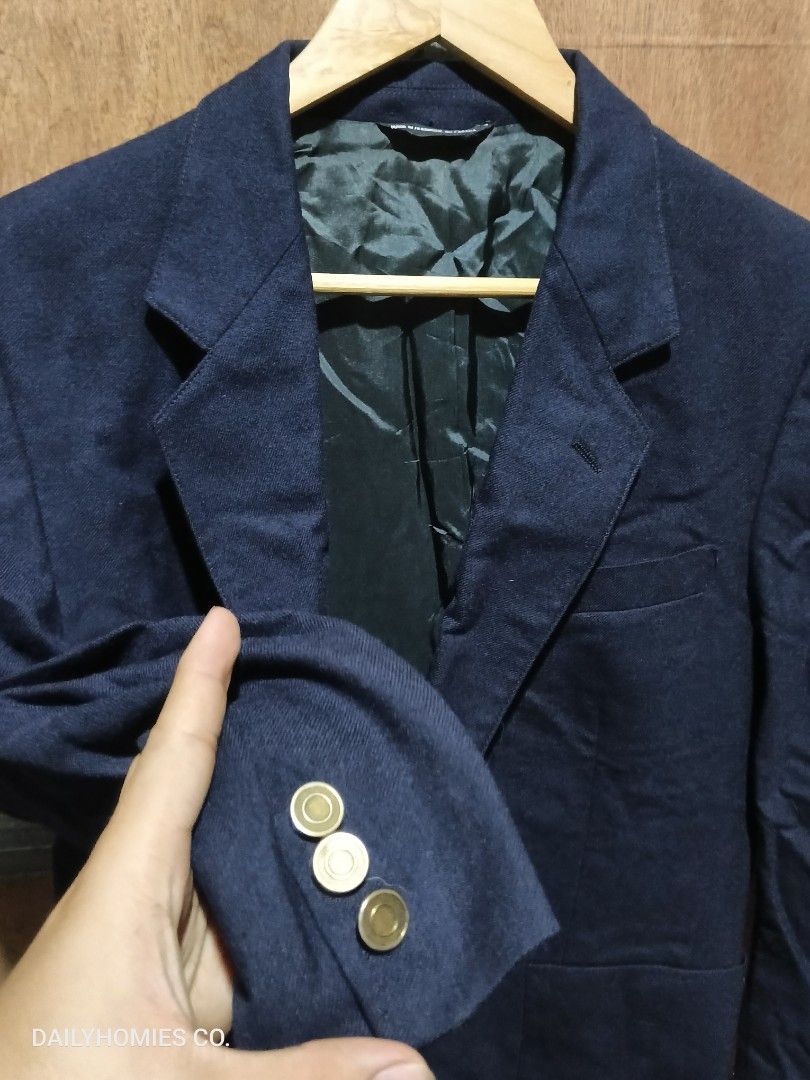 Navy Blue Coat Moores Brand Size 36 (Category: Coats, Jackets and Outerwear) located in Manila. Submitted by dailyhomiescollection (Listing ID 1459435693, Image 3). Description: pin hole back left shoulder.