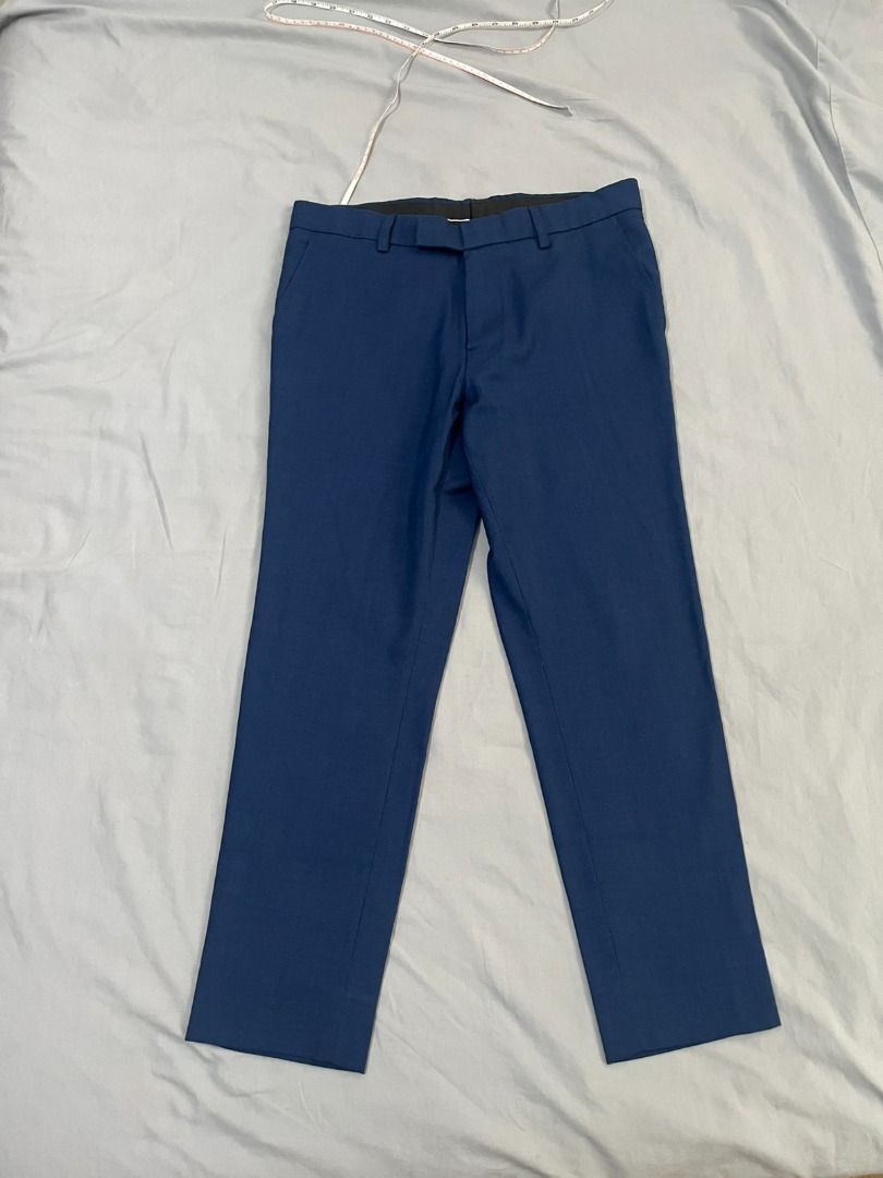 Navy Blue Pants Slacks -Size 31-32 for 5'7 (Category: Chinos) located in Pasig City. Submitted by jmontano (Listing ID 1459341391, Image 2). Description: Selling my Navy blue chinos / trousers, slim tapered fit (ideal height 5'6 - 5-7) custom made at Exclusively His. Used only 3 times sa US then I got too big. Closeup and Measurements shown in pics. Actual pants and how to match shown in pic with handsome model ;) FYI Exclusively His is a Men's S