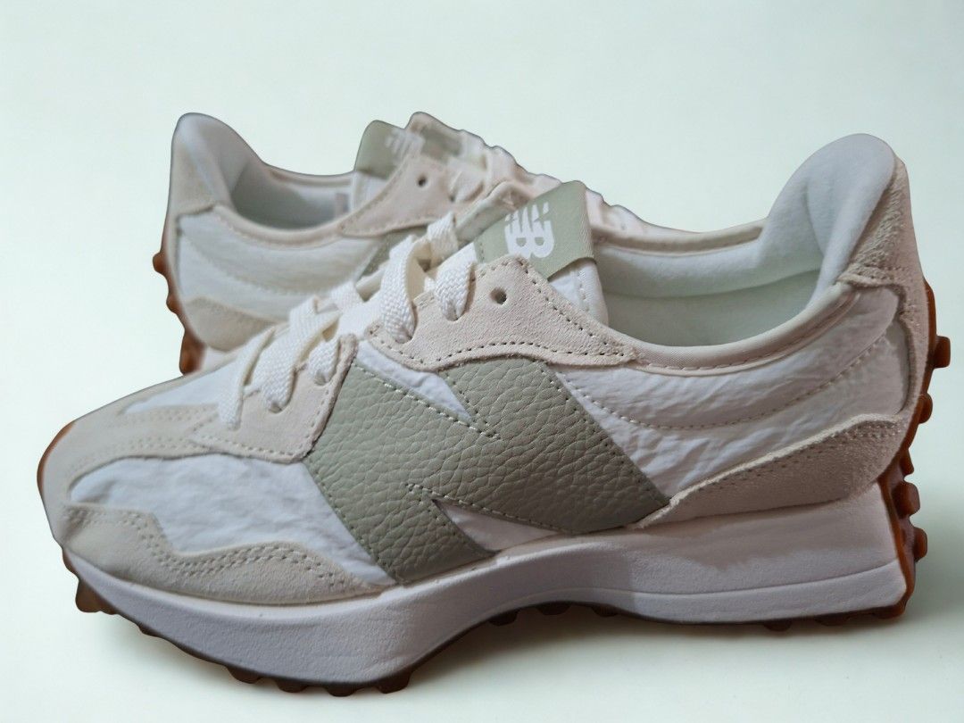 New Balance 327 Timberwolf (Category: Sneakers) located in Cabuyao City. Submitted by lanie3091 (Listing ID 1459296357, Image 2). Description: New Balance 327 shoes. Brand new with box, authentic Driftwood Size: UK 5/US 7 women's (P5,995) UK 9.5 /US 10 men's (P5,495) Timberwolf Size: UK 5/US 7 women's (P5,495) Sea salt w/ Olive green Size: UK 5/US 7 women's (P5,000).