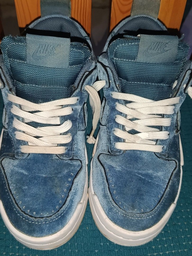 nike dunks low (Category: Sneakers) located in Bato. Submitted by funnygreenguy (Listing ID 1459434462, Image 1). Description: EU 37.