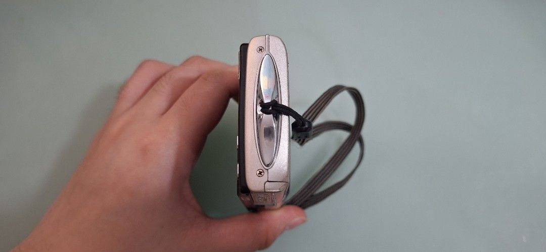 Nikon Coolpix S4000 Digital Camera (Category: Cameras) located in Quezon City. Submitted by sammyal.rn (Listing ID 1459359124, Image 3). Description: LP for SURE Buyers 📷 Features: •9/10 Body Condition • Multiple settings — Photo & Video (please send me a message for sample outputs!) • Touchscreen with stylus ‼️ PLEASE READ BEFORE BUYING‼️ ⚠️ Honest Issues⚠️ • Lens issue: Images are blurry when zoomed out but become clear when zoomed in. This ap