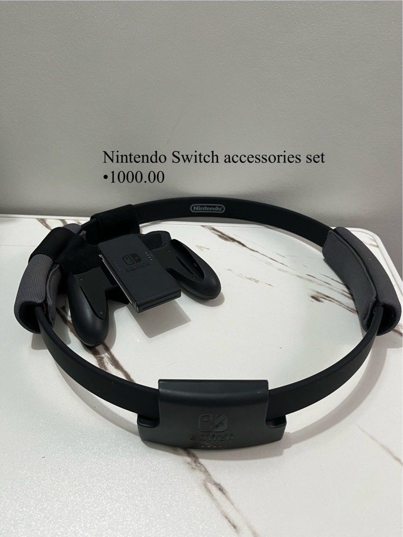 Nintendo switch accessories- set (Category: Controllers) located in Bacacay. Submitted by aiksgoods (Listing ID 1459378983, Image 1). Description: Untested.