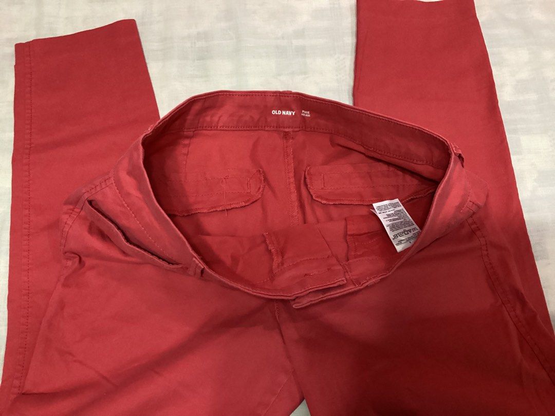 Old Navy Pixie Mid Rise (Category: Other Bottoms) located in Davao. Submitted by ferdipt (Listing ID 1459312349, Image 2). Description: Chino pants Size 8 96% Cotton, 4% Spandex/Elastane L:36.5 inches W:32 inches - stretcheable .
