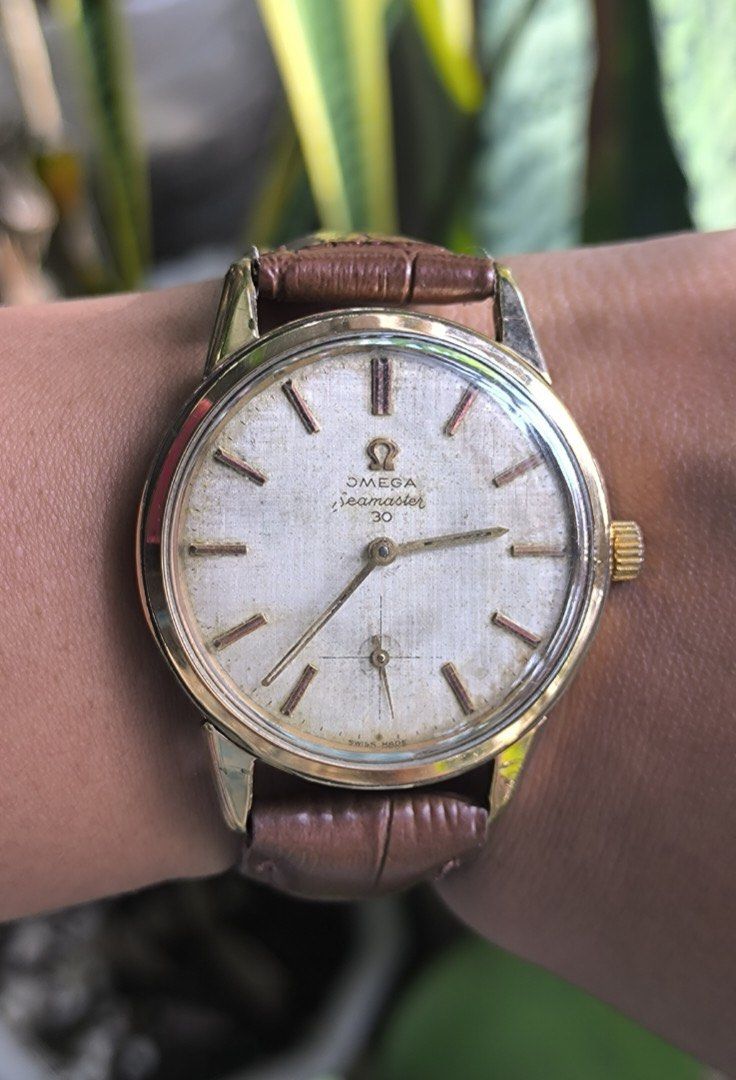 Omega Seamaster (Category: Men's Watches) located in Taguig. Submitted by j_watches007 (Listing ID 1380324782, Image 1). Description: Authentic Secondhand ⌚ Vintage Used Watch Omega Seamaster Swiss Made 269 35mm Replacement Strap Buckle ' Watch Only ' DISCLAIMER: IT'S OLD WATCHES EXPECT OF SOME SCRATCHES/SIGNS OF USAGE & PLEASE MANAGE YOUR EXPECTATIONS. THANKYOU. PS' IF CAN'T RPLY. KINDLY DIRECTLY PM ME IN BLUE APP. WITH SAME NAME. THANK YOU..