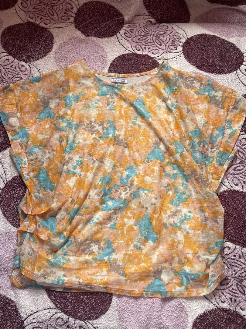orange & teal patterned top (Category: Others Tops) located in Muntinlupa City. Submitted by purinzcloset (Listing ID 1459300937, Image 1). Description: can fit up to semi-L.