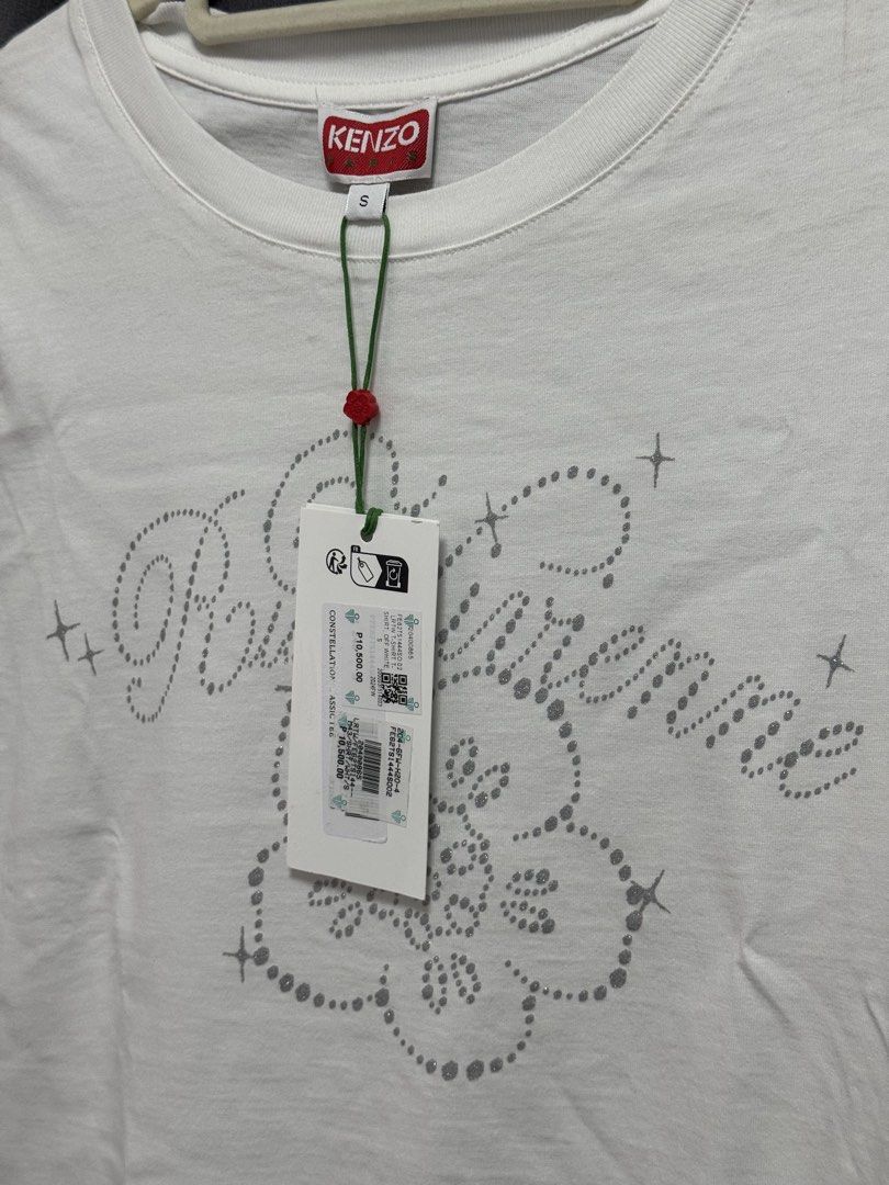 Original KENZO TEE (Category: Luxury Apparel) located in Manila. Submitted by prettystuff1008 (Listing ID 1459401965, Image 3). Description: New with tag 10500 Size small fit up to med frame actually Selling very low Ideal gift .