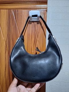 (Category: ) located in . Submitted by abj_thriftshop (Listing ID 1459344622, Image 1). Description: .