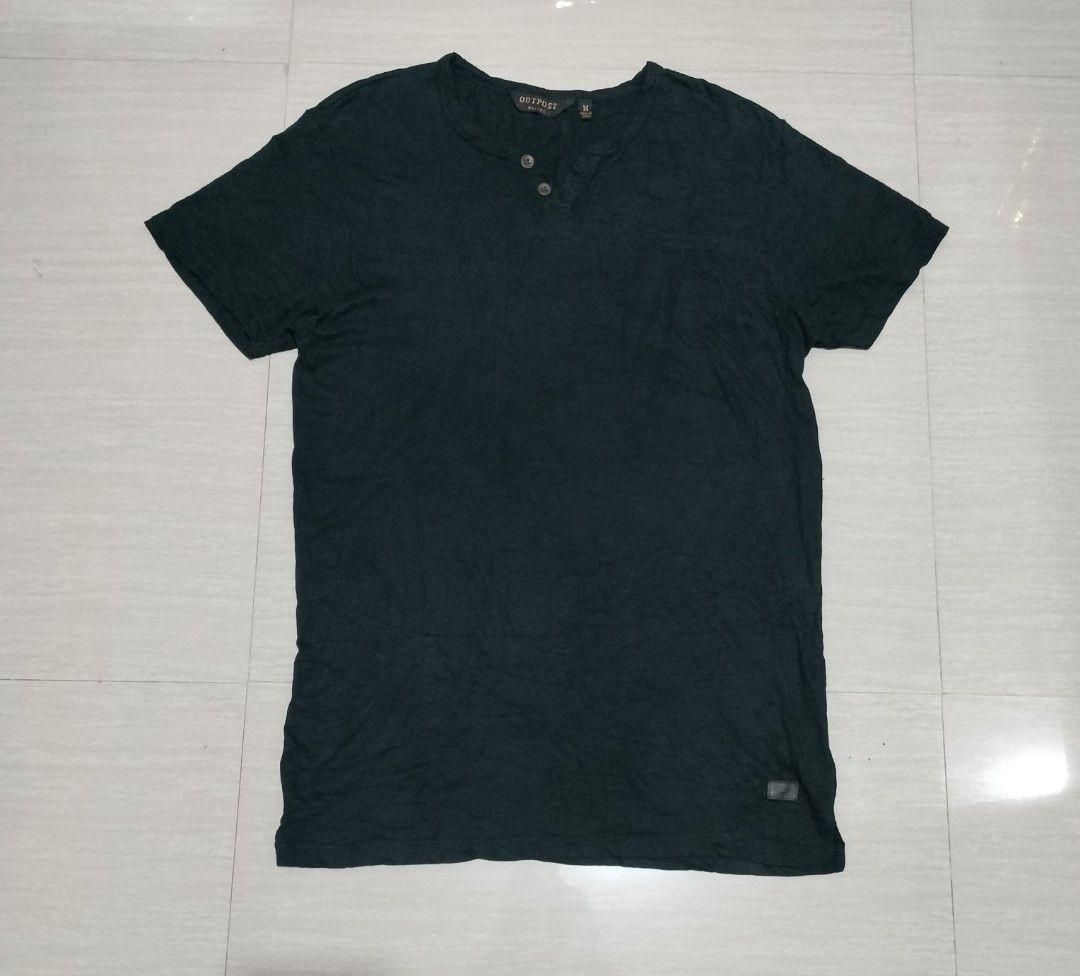 OUTPOST MAKERS HENLEY SHIRT (Category: Tshirts & Polo Shirts ) located in Sariaya. Submitted by social_animalz (Listing ID 1459448560, Image 1). Description: 19 x 30 shipping fee is not included.