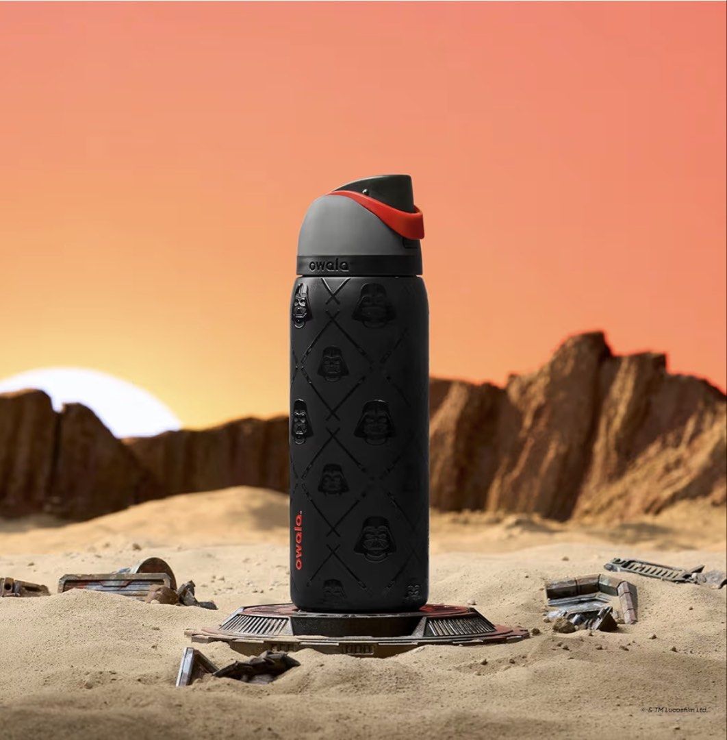 Owala Star Wars Darth Vader Black Water Bottle (Category: Water Bottles & Tumblers) located in Pasay City. Submitted by toyaveph (Listing ID 1459447760, Image 1). Description: OWALA WATER BOTTLE STAR WARS 🟢 ON-HAND Darth Vader - P3150 MOP: GCASH/MAYA LOCATION: PASAY CITY MOD: GRAB/LALAMOVE/LBC.