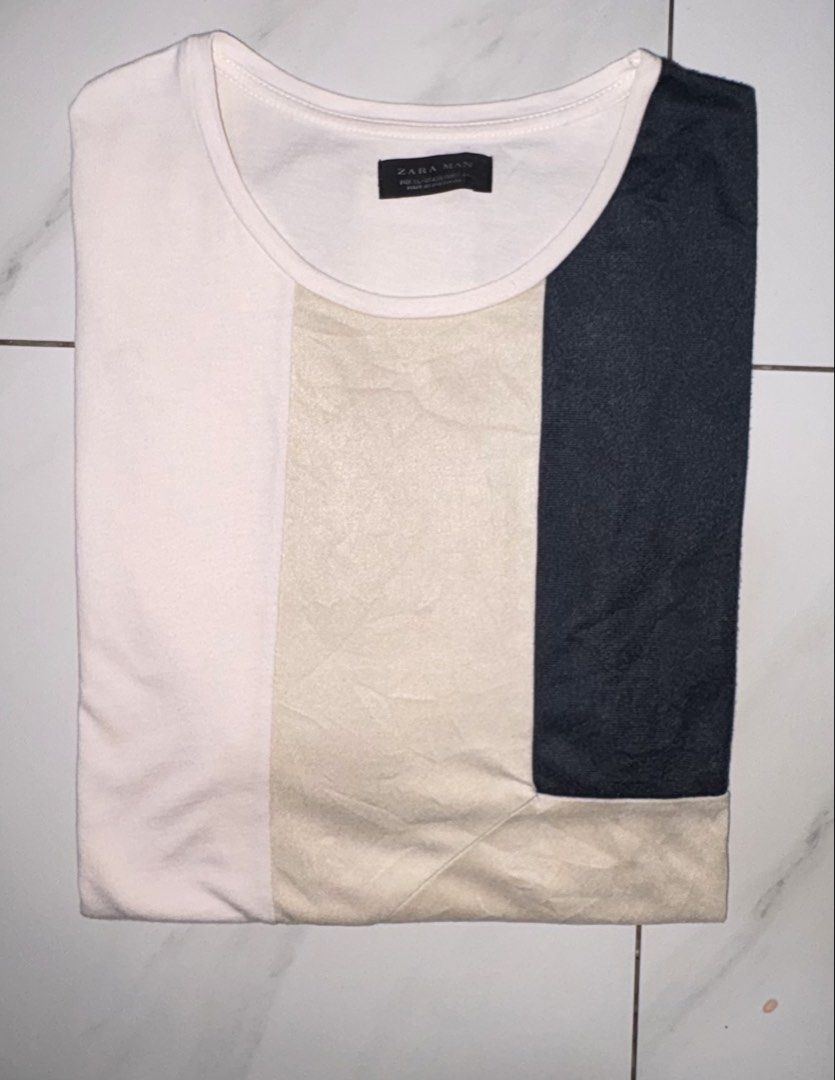 PATCHWORK tee (Category: Tshirts & Polo Shirts) located in Kuala Lumpur. Submitted by makarrr.my (Listing ID 1459443755, Image 1). Description: Made in PORTUGAL Color : Multicolor Pit : 21" Lenght : 29" Condition : 9/10 ✌🏻.