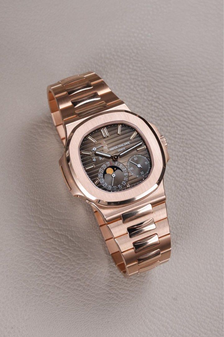 Patek Philippe 5712/1R Moonphase (Category: Luxury Watches) located in Makati City. Submitted by vintage.grail (Listing ID 1459346117, Image 3). Description: Patek Philippe Moonphase - Full Rose Gold Reference 5712/1R-001 Brand New Year 2024 ( New Old Stock ) Complete Set 🏷️ Php 18,200,000 Open for viewing at Vintage Grail, The Peninsula Manila DM for reservation.