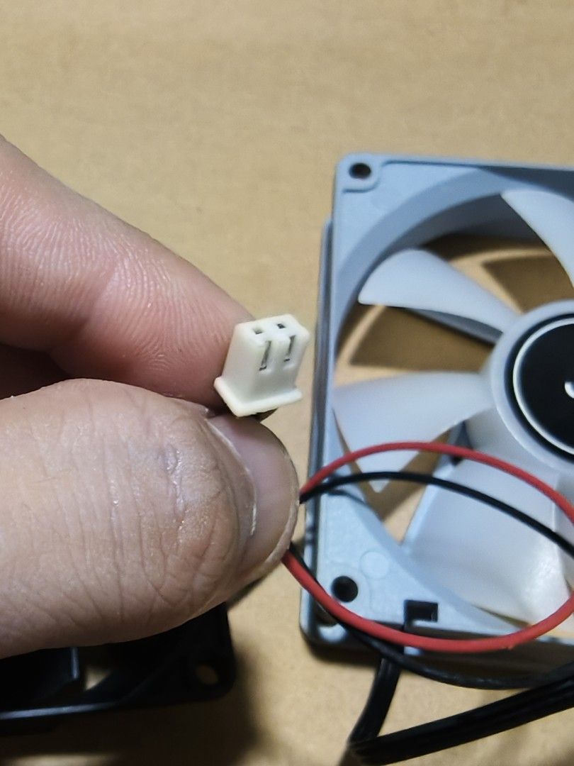 PC Case/Cpu Fans (Category: Other Accessories) located in Manila. Submitted by budgetcache (Listing ID 1459397584, Image 2). Description: - Selling 3 PC Case Fans: - 1 RGB Aigo Fan: Grey frame, white blades, 3-pin connector. - 2 Standard Fan: Black frame, black blades, 2-pin connector, Sata pin connector - Great for improving your computer's cooling - For PC case or cpu fan - Tested & Working.