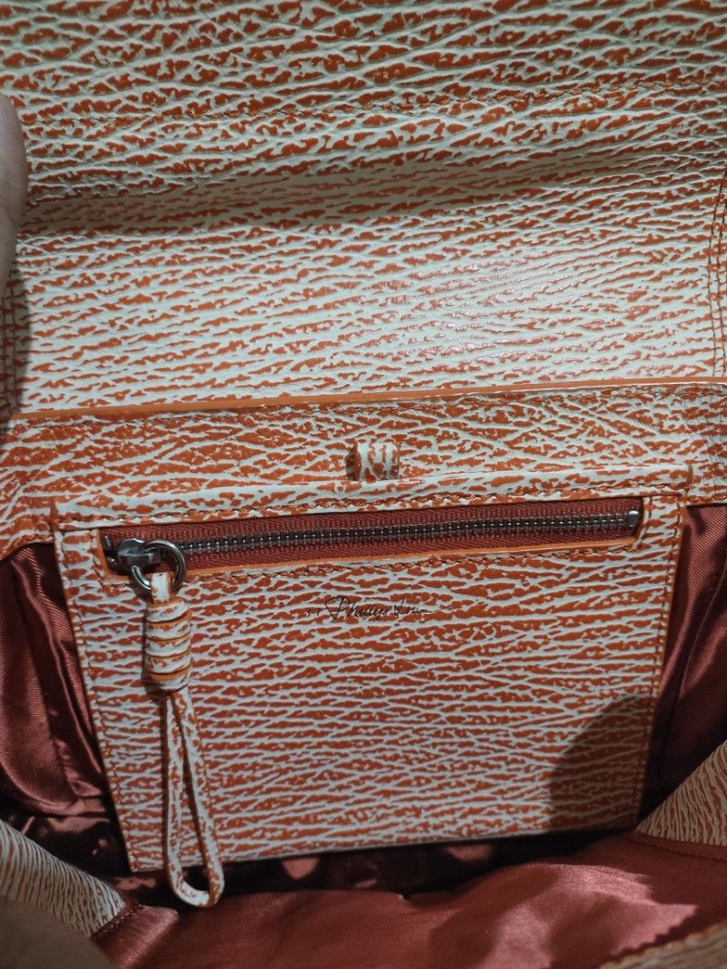 Philip Lim (Category: Luxury Bags & Wallets) located in Sindangan. Submitted by branden_line (Listing ID 1459295469, Image 2). Description: Philip Lim excellent condition.