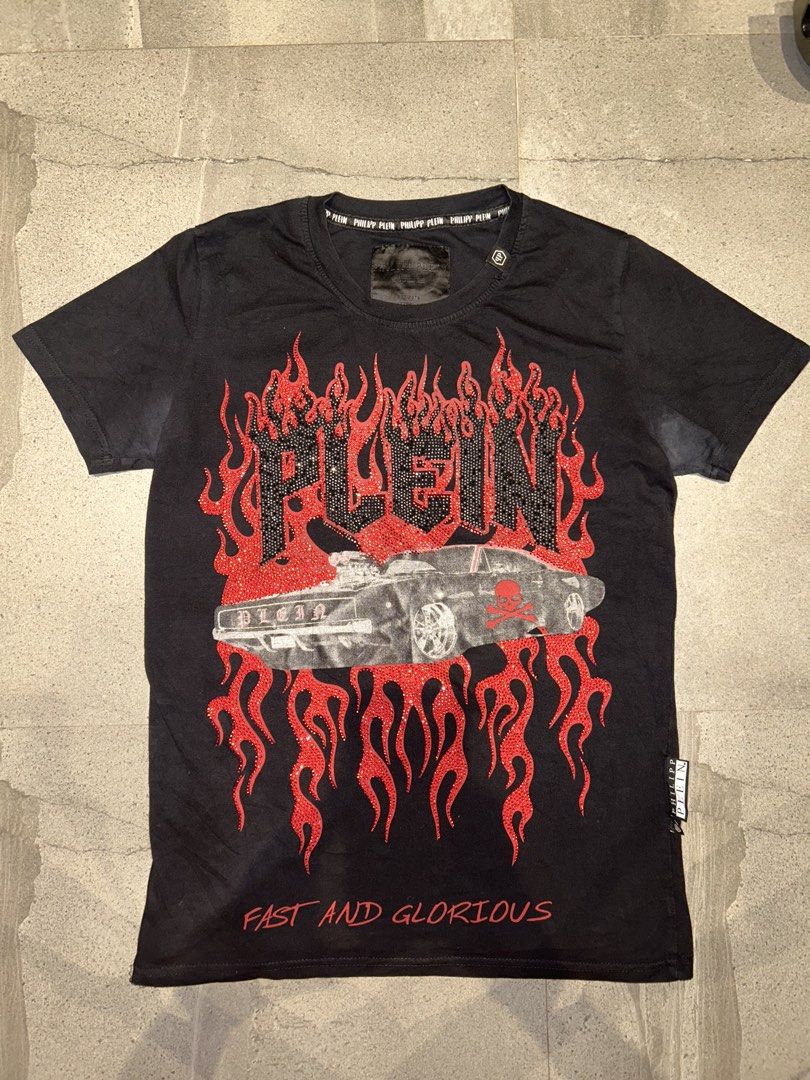 PHILIPP PLEIN SS18 FAST AND GLORIOUS (Category: Tshirts & Polo Shirts ) located in Manila. Submitted by chivaaass (Listing ID 1459435219, Image 1). Description: Negotiable.