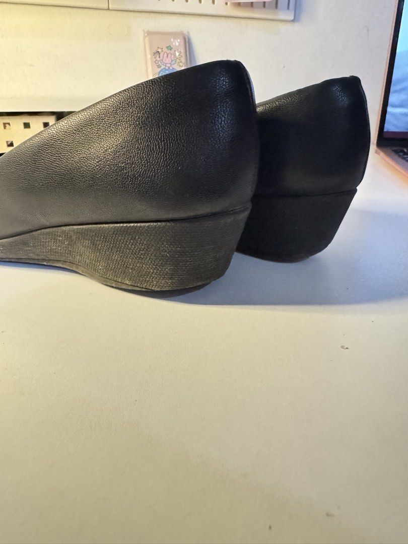 Piccadilly Black Leather Wedge Flats (Category: Flats & Sandals) located in Bulacan. Submitted by shuaromi (Listing ID 1459436703, Image 2). Description: - Size 8W - Black Leather - Comfortable, Classic Design - Perfect for work or casual wear.
