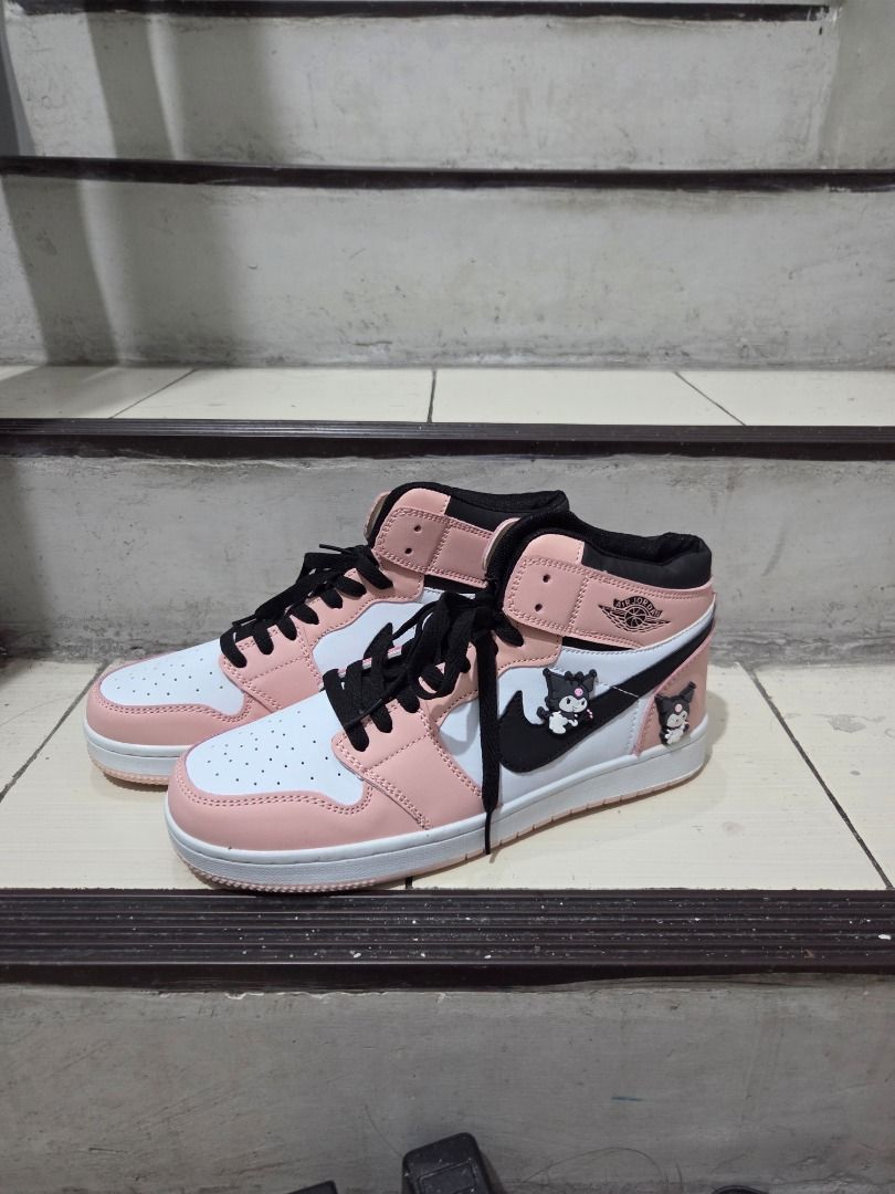 Pink Kuromi Sneakers | Size 8 (Category: Sneakers) located in Paranaque City. Submitted by kawatomitsuki (Listing ID 1459408169, Image 3). Description: .