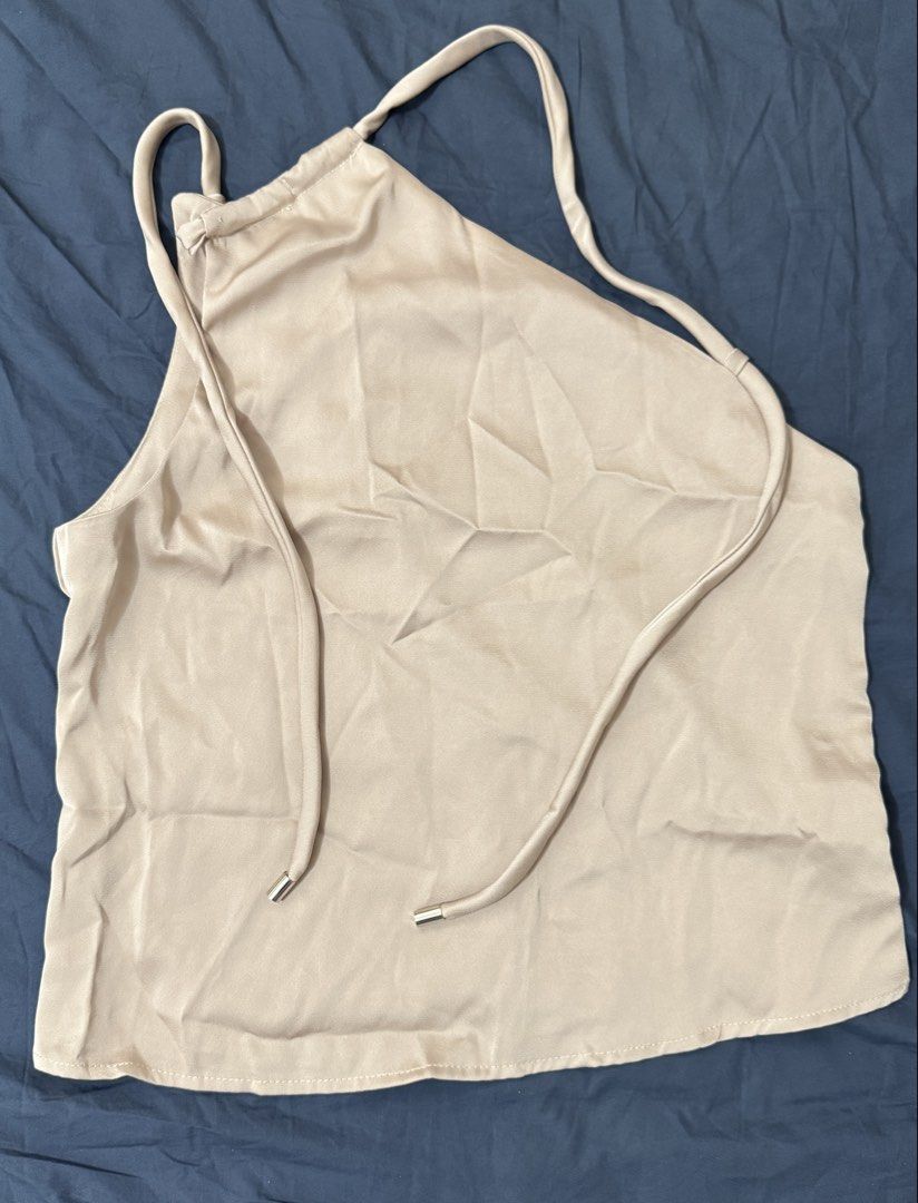 Plain Color One Shoulder Sleeves (Shein) (Category: Blouses) located in Malabon City. Submitted by giecruise (Listing ID 1459333732, Image 2). Description: Never worn, size small.