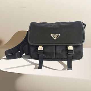 (Category: ) located in . Submitted by luxuryvintage (Listing ID 1459402001, Image 1). Description: .
