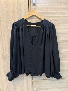 (Category: ) located in . Submitted by theovanipreloved (Listing ID 1459450507, Image 1). Description: .